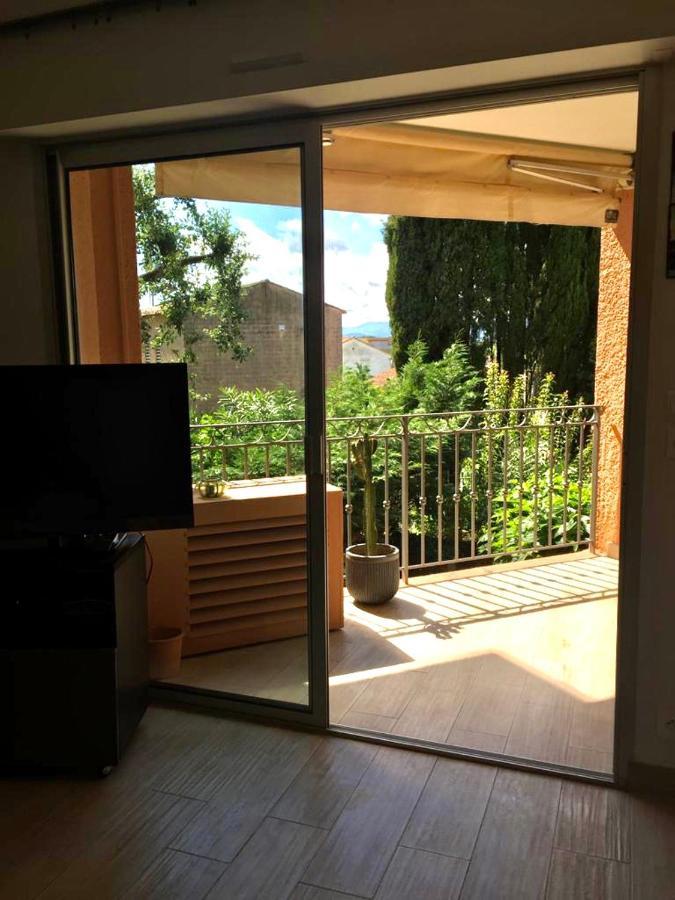 Belle Residence Au Centre De Saint Tropez Avec Piscine Et Garage 外观 照片