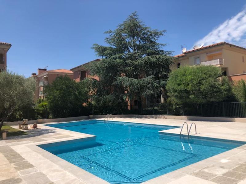 Belle Residence Au Centre De Saint Tropez Avec Piscine Et Garage 外观 照片